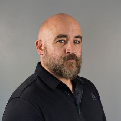 Headshot of Brad Briar, General Manager